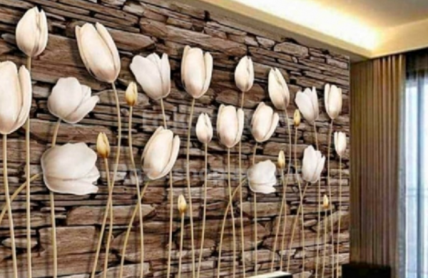 Wallpaper dinding dengan motif bunga mewah